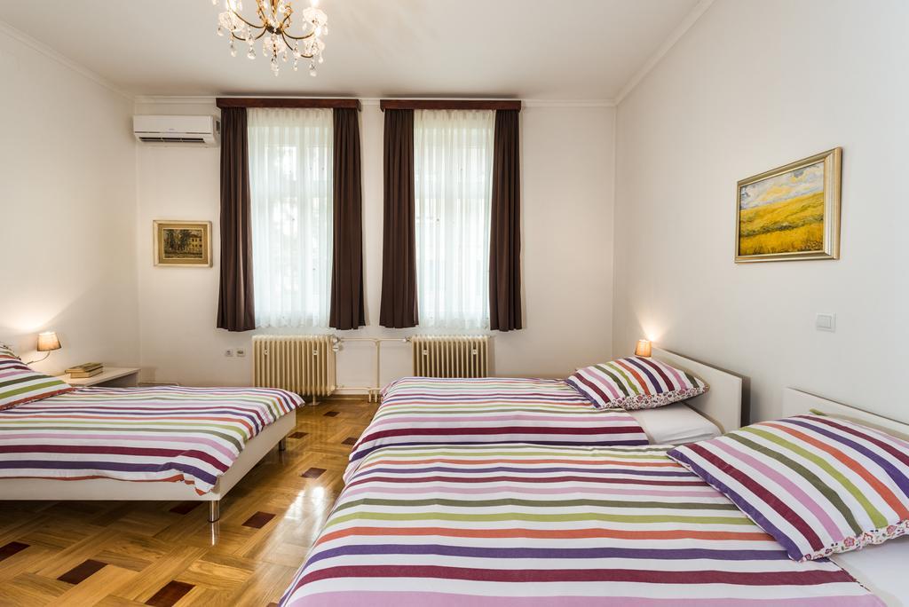 Vila Regina Rooms Karlovac Exterior foto
