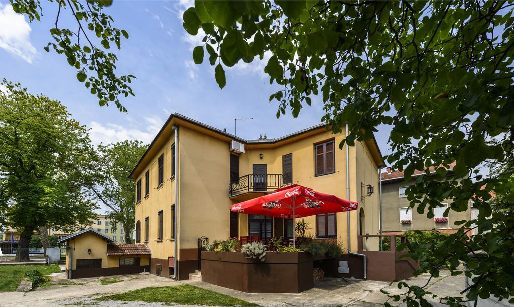 Vila Regina Rooms Karlovac Exterior foto